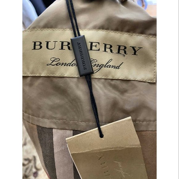 Burberry Kensington Hooded Trench Coat Beige Size US 14 NWD *missing belt - Picture 7 of 8